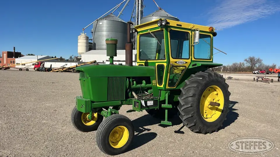 1966 John Deere 4020 2WD Tractor