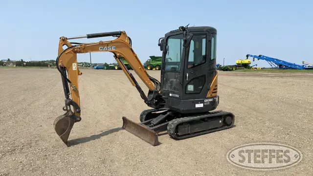 2018 Case CX26C