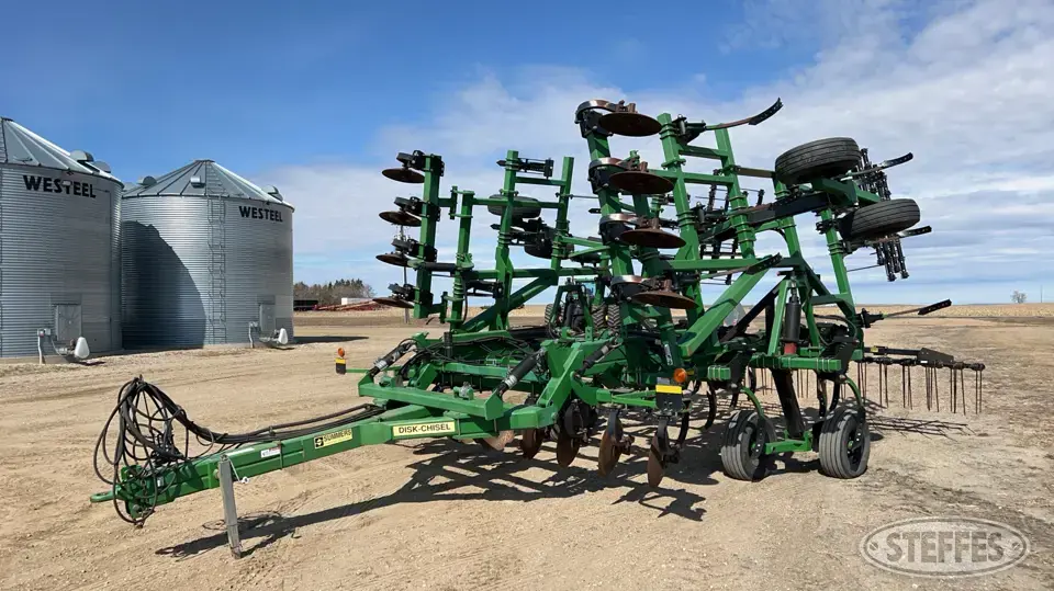 2010 Summers Chisel Plow