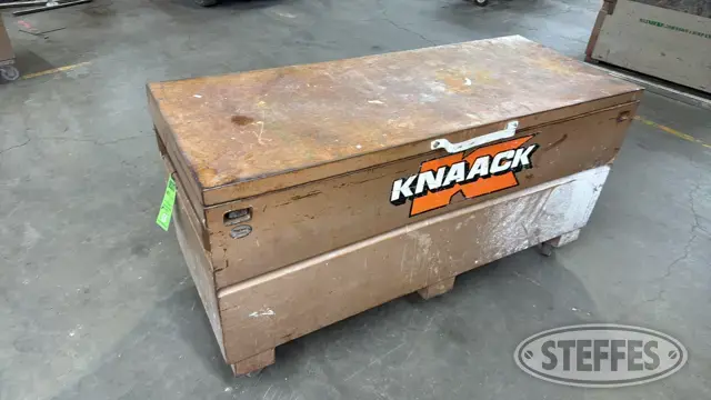 Knaack