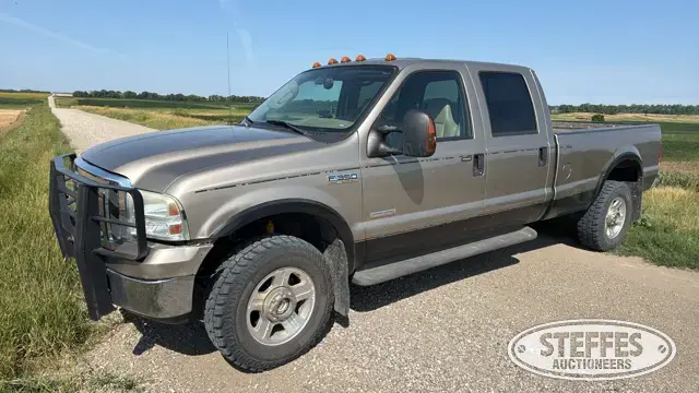 2005 Ford F-350 Super Duty Lariat