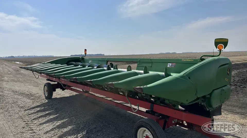 2009 John Deere 612C StalkMaster Corn Head