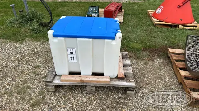 Kingspan DEF transfer tank