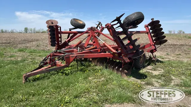 International 490