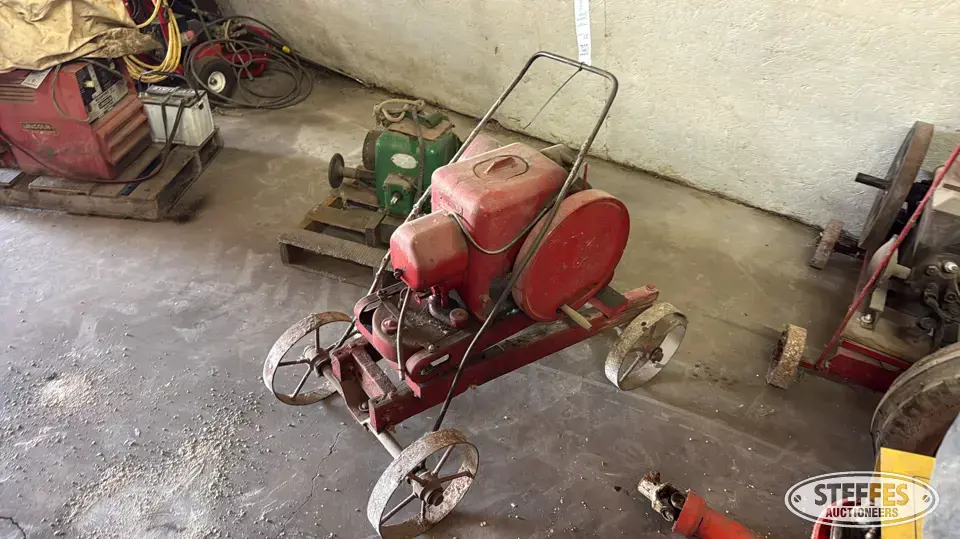 International stationary engine