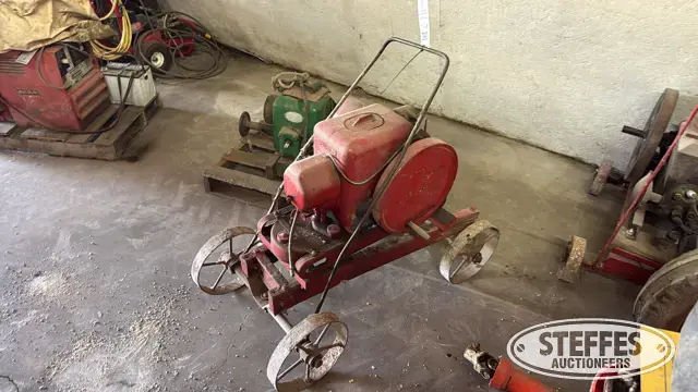 International stationary engine
