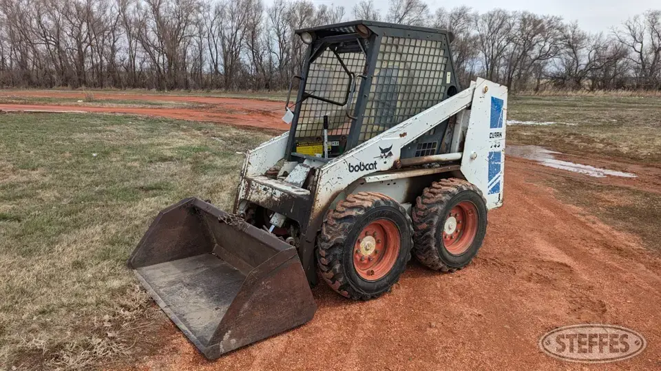 Bobcat 743 Wheeled Skid Steer