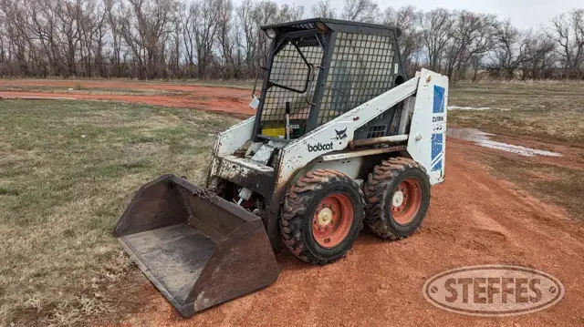 Bobcat 743