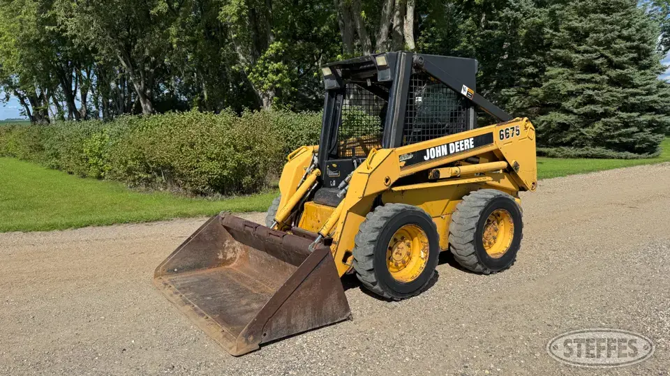 1996 John Deere 6675 Wheeled Skid Steer
