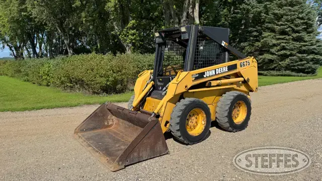 1996 John Deere 6675