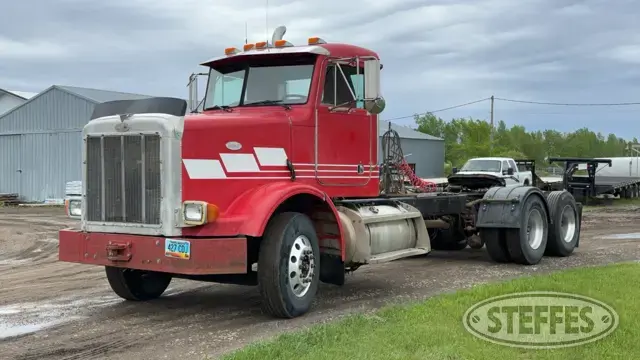 2000 Peterbilt 378