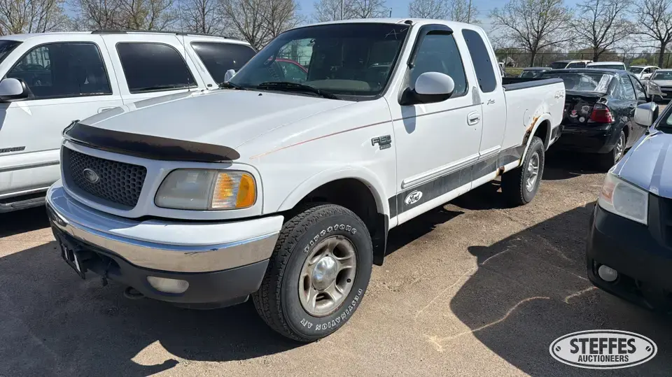 2000 Ford F-150 Lariat Half Ton Pickup
