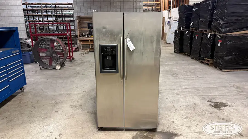 GE GSH25JSXB side-by-side refrigerator freezer Personal Property