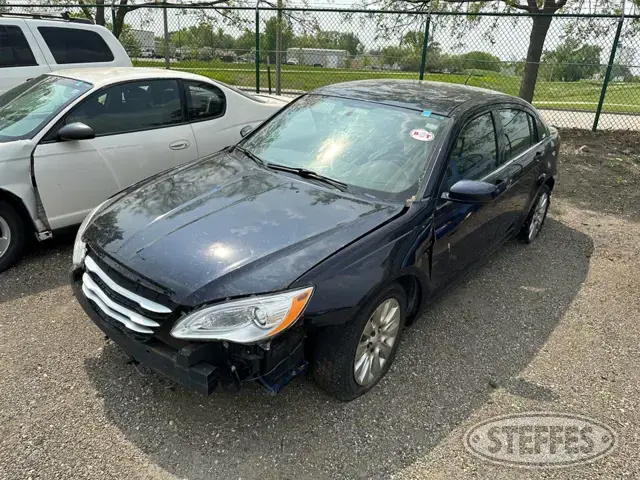 2014 Chrysler 200 LX