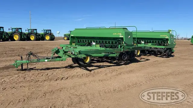 2006 John Deere 1590