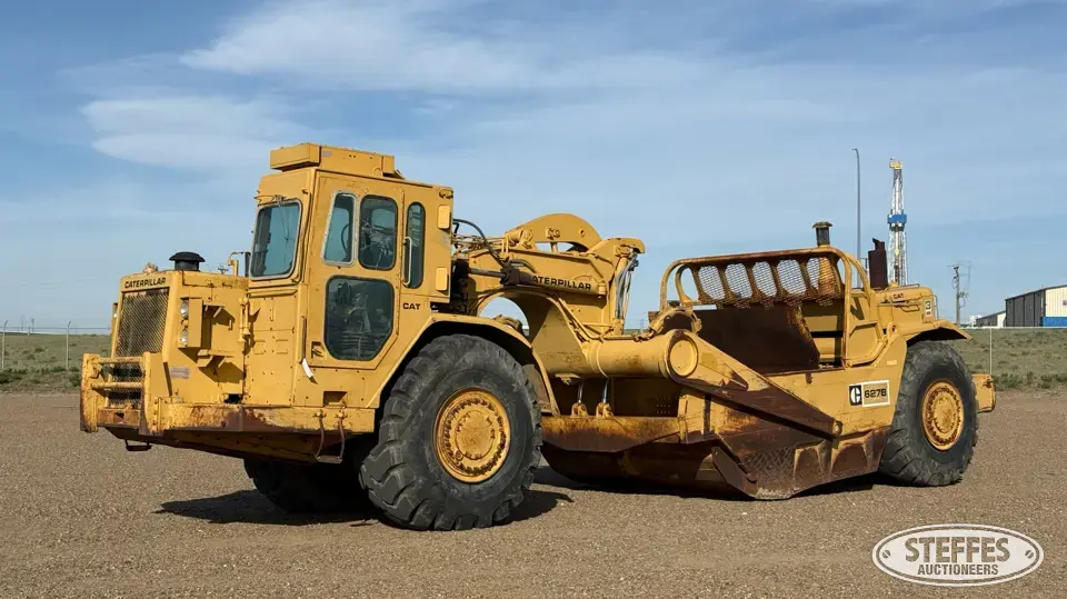 1983 CAT 627B Motor Scraper