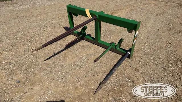 Frontier bale spear