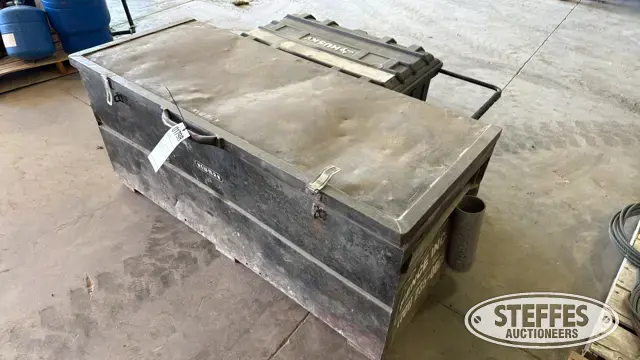 (2) Storage boxes
