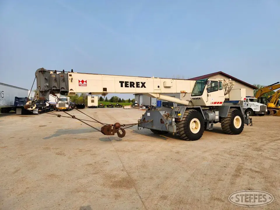 2000 Terex RT450 Rough Terrain Crane