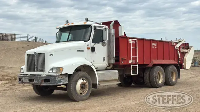 2011 International 9200i