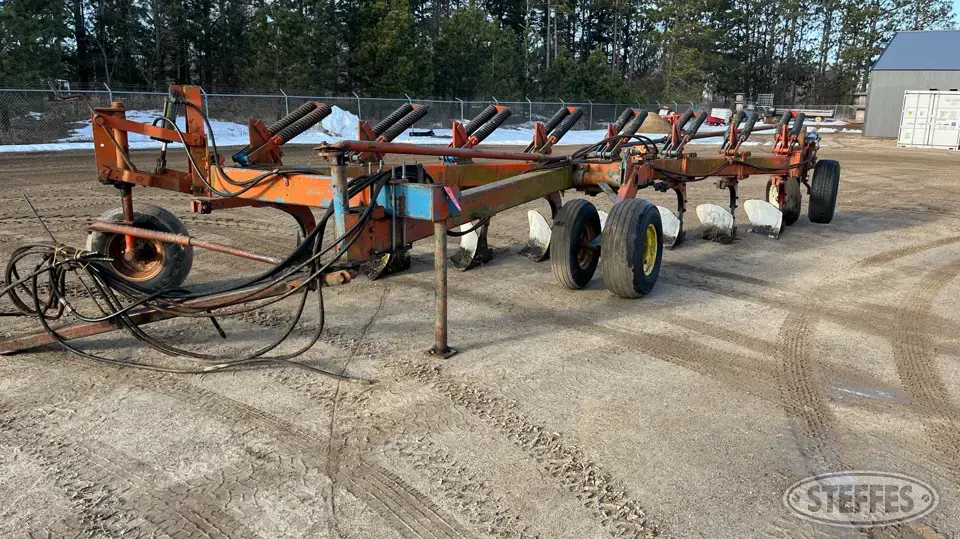White plow