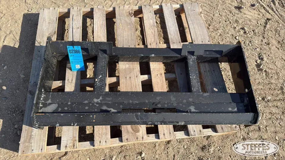 Skid steer pallet fork frame Skid Steer Attachments-Other
