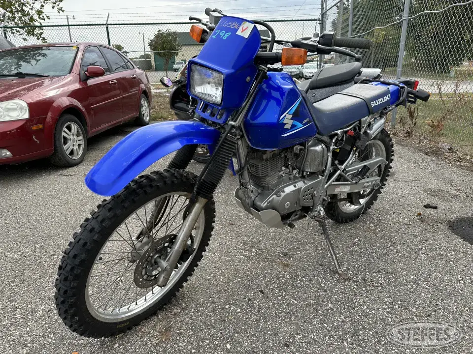 2008 Suzuki DR200SE Motorcycles and Scooter