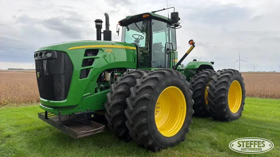 2010 John Deere 9330 4WD Tractor