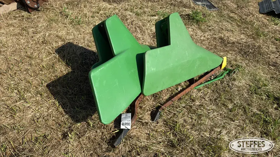 (2) John Deere poly crop dividers Farm Support Item