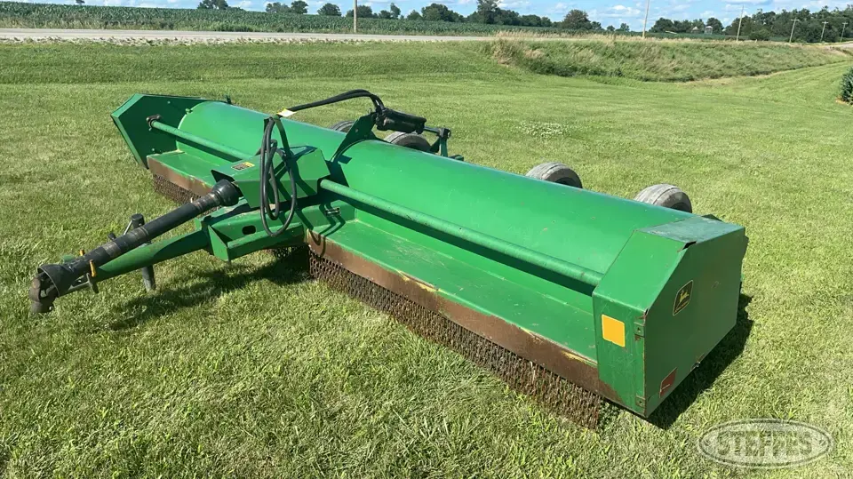John Deere 27 Stalk Chopper