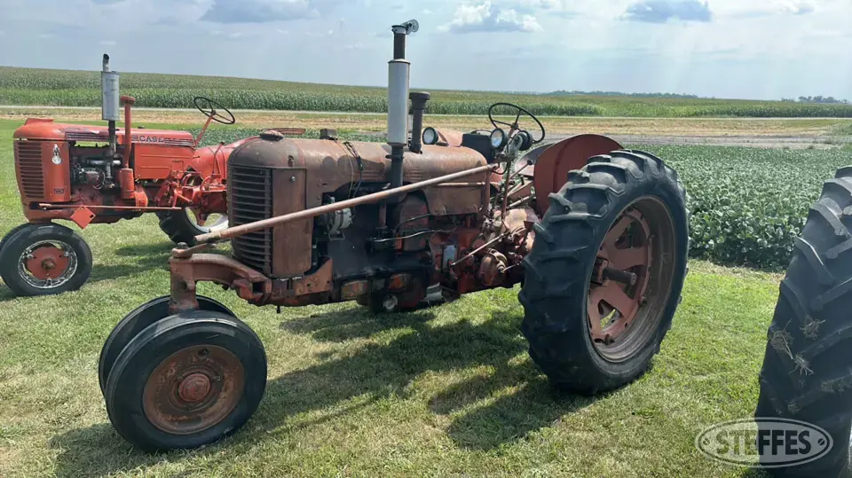 Case DC Collectible Show Tractors-Stationary Engine