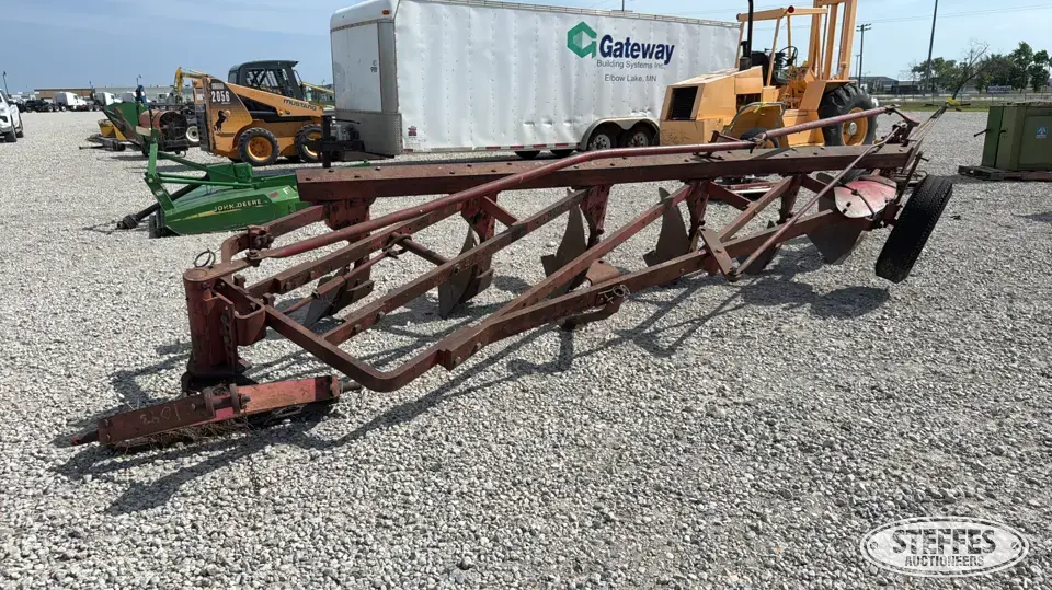 Massey Ferguson plow
