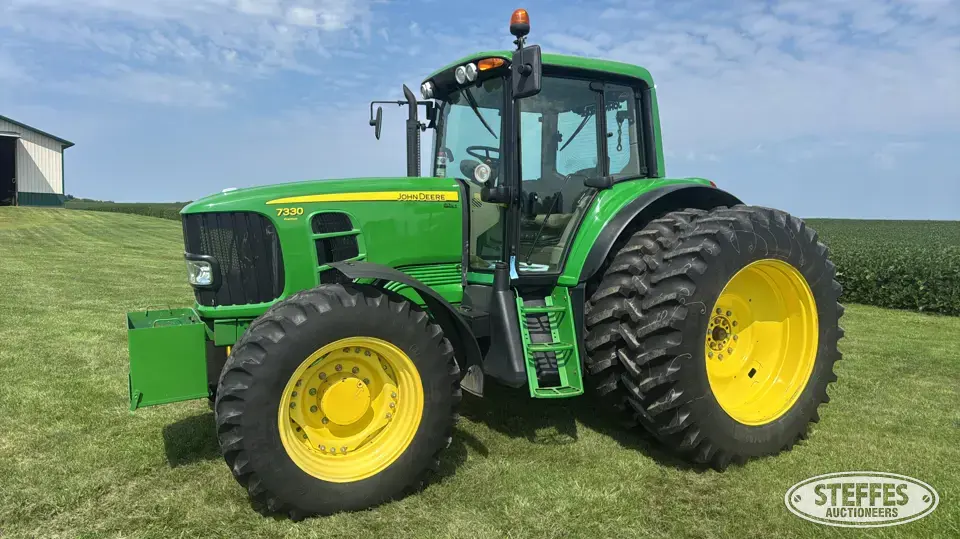 2009 John Deere 7330 Premium 2WD Tractor