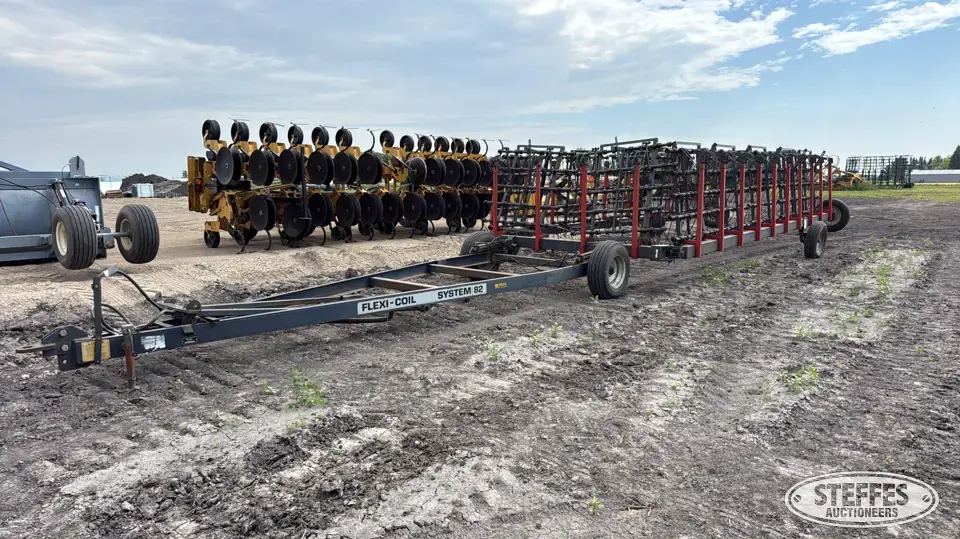 Flexi-Coil System 82 Harrow