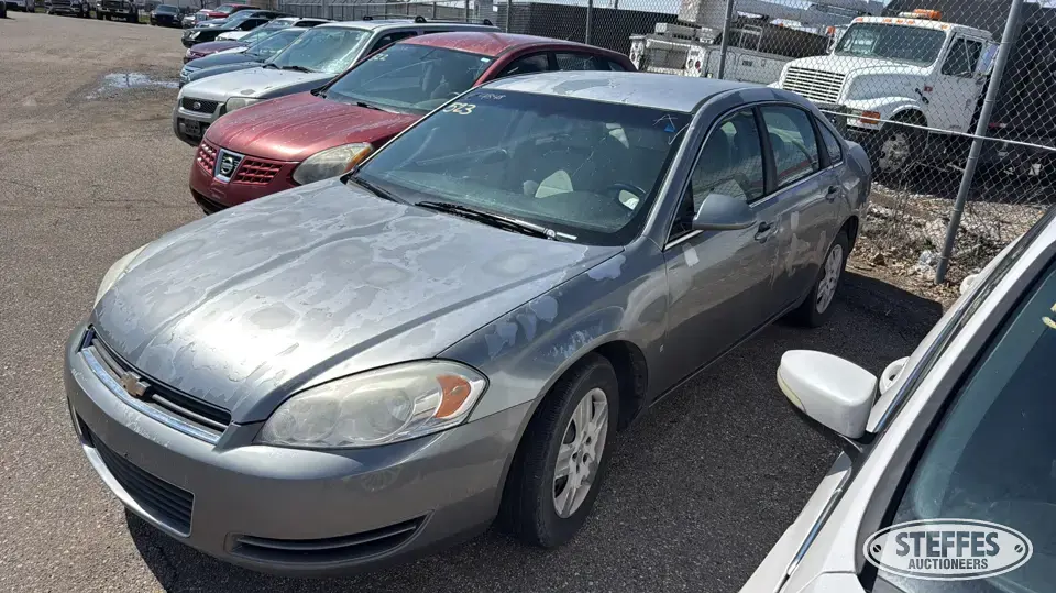 2008 Chevrolet Impala LS Car