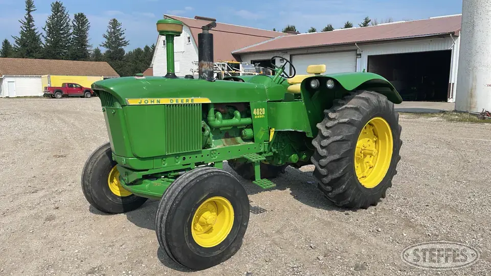 1966 John Deere 4020 2WD Tractor