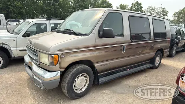 2002 Ford Econoline E150