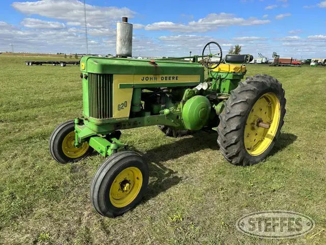 1958 John Deere 620