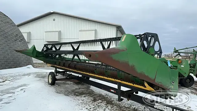 John Deere 925