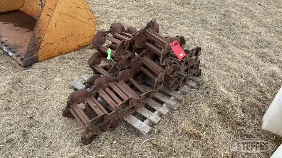 Grouser tracks