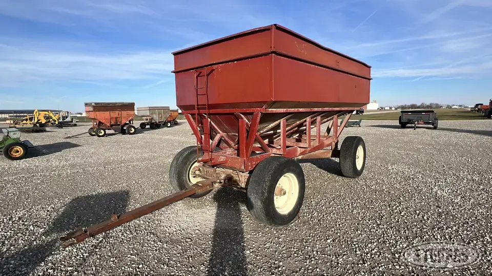 M&W Little Red Wagon Gravity Box