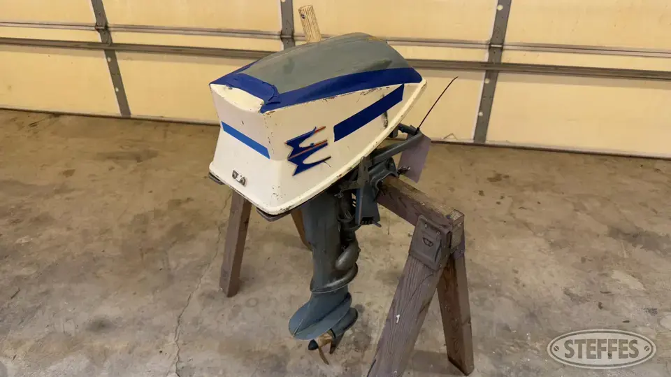 Evinrude outboard boat motor