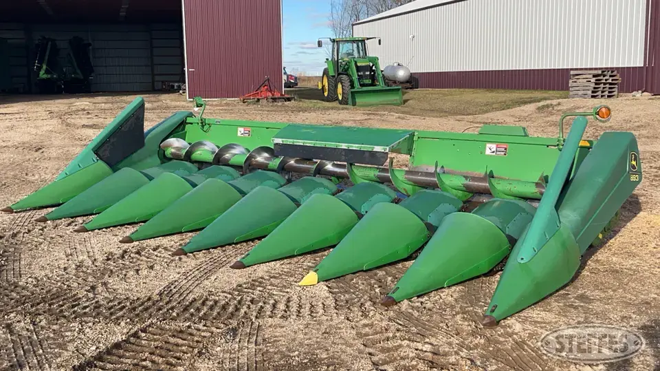 1998 John Deere 893 Corn Head