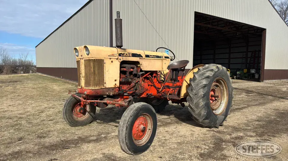 1962 Case 530 2WD Tractor