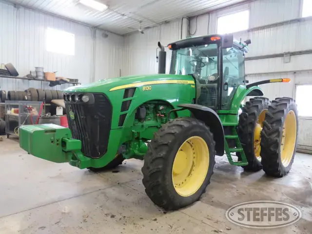 2006 John Deere 8130