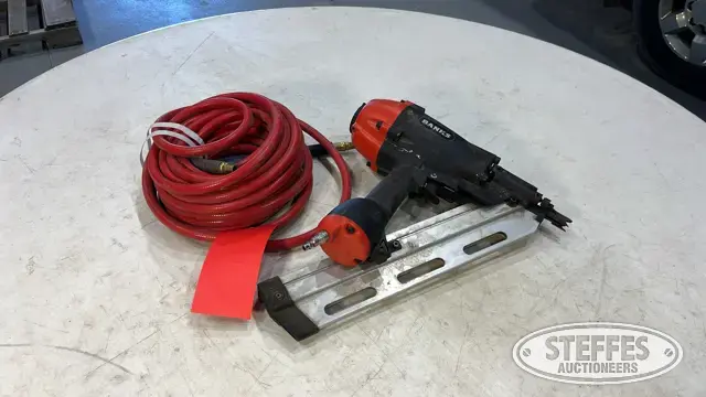 Banks air nailer
