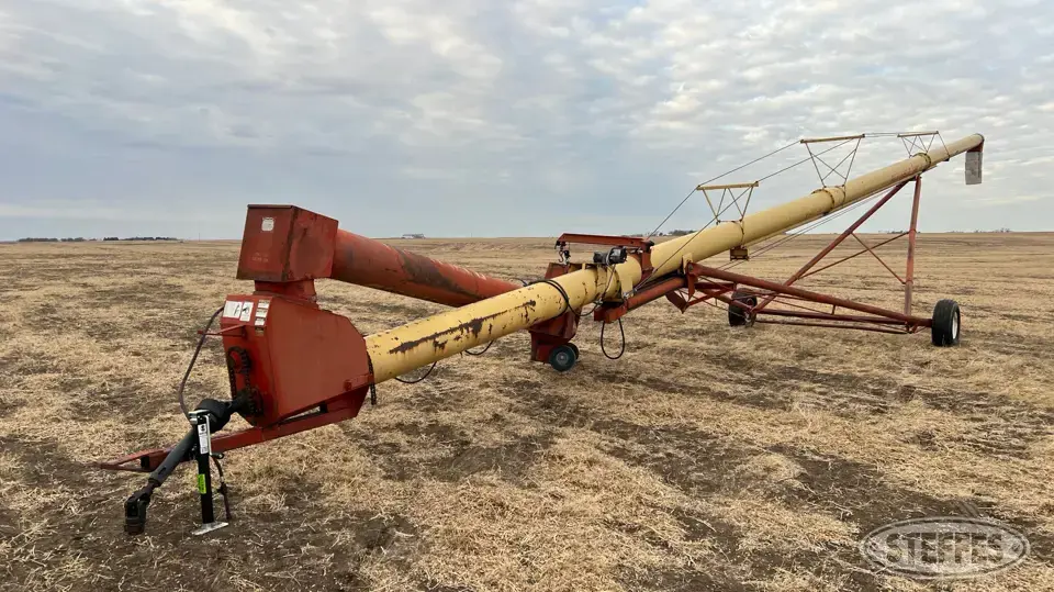 1993 Westfield MK130-71 Swing Hopper Auger