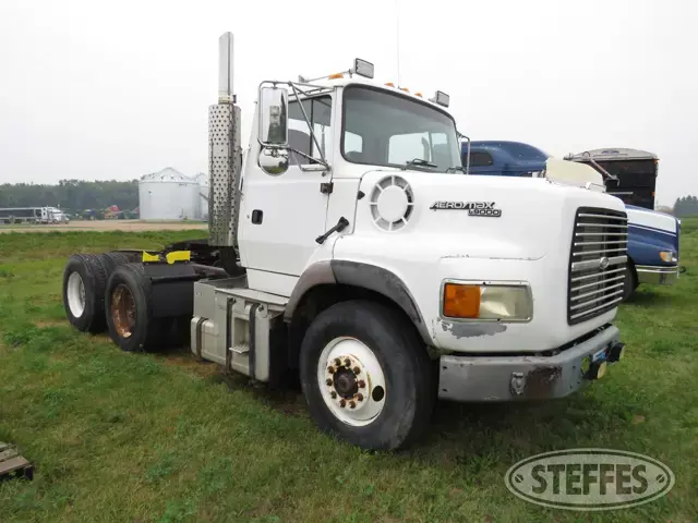 1995 Ford L9000