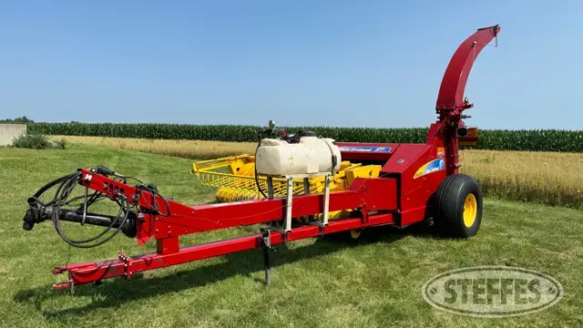 2013 New Holland FP230