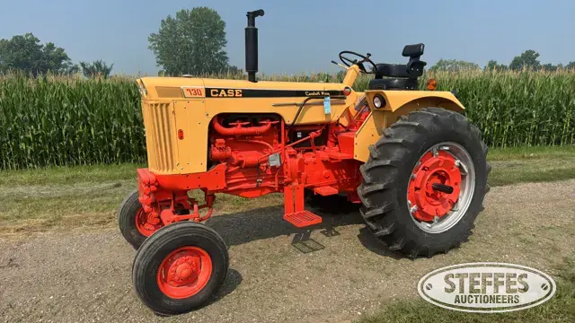 1967 Case 730 Comfort King